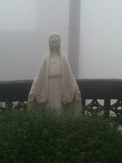 Statue